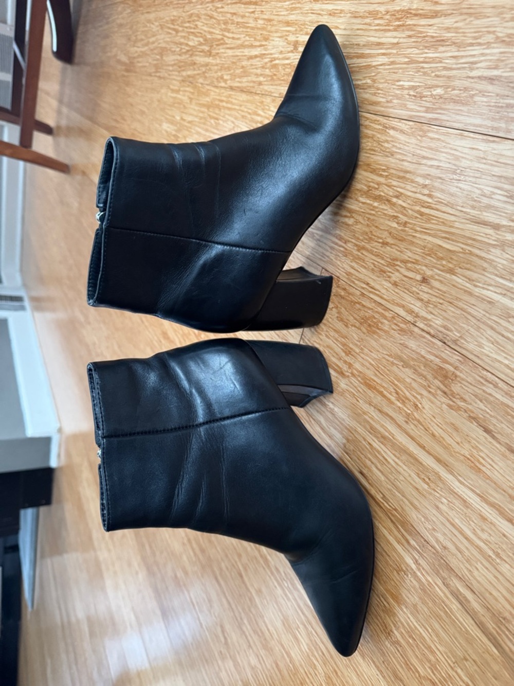 Steve Madden Pointed Toe Black Ankle Boots - Picture 4 of 8